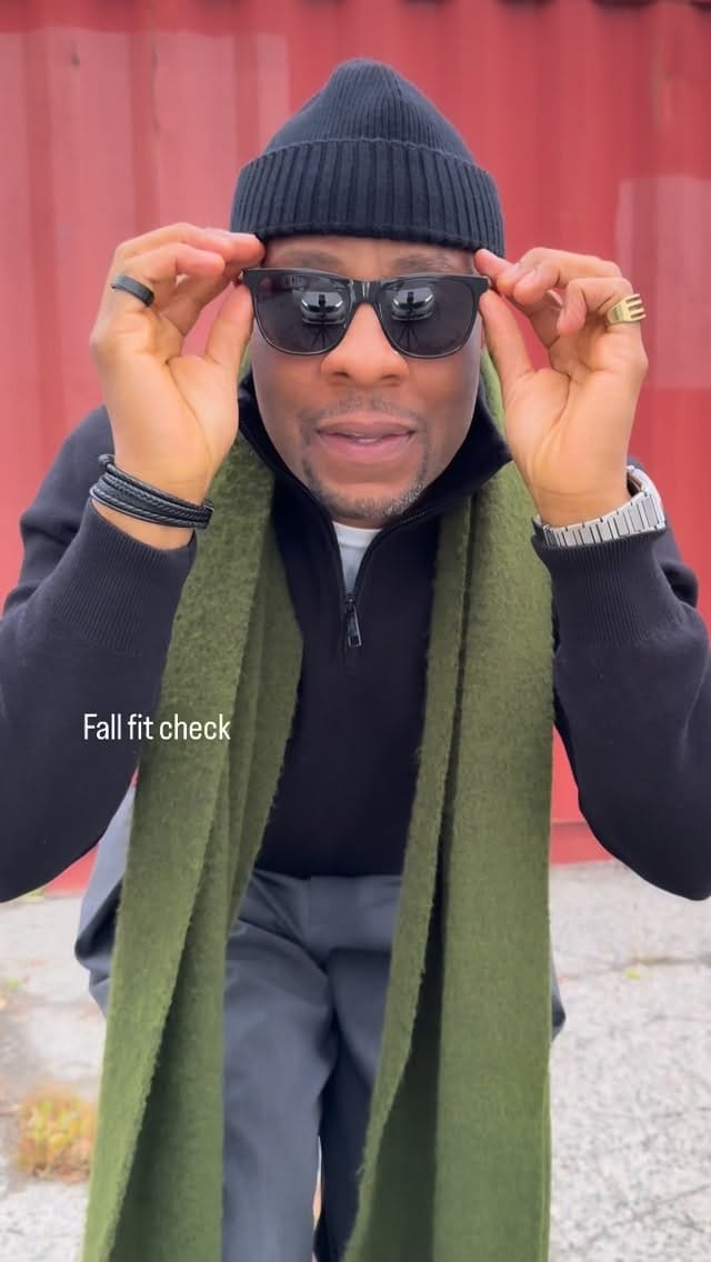 Post 8 by Kirk Roosevelt McFarlane/ Men’s style 50+ on Instagram (video)