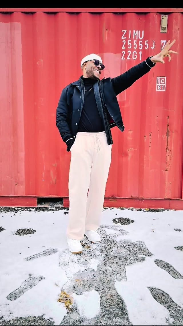 Post 7 by Kirk Roosevelt McFarlane/ Men’s style 50+ on Instagram (video)