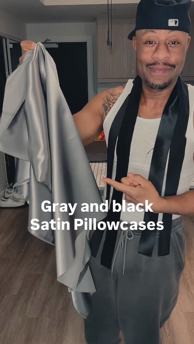 Post 3 by Kirk Roosevelt McFarlane/ Men’s style 50+ on Instagram (video)