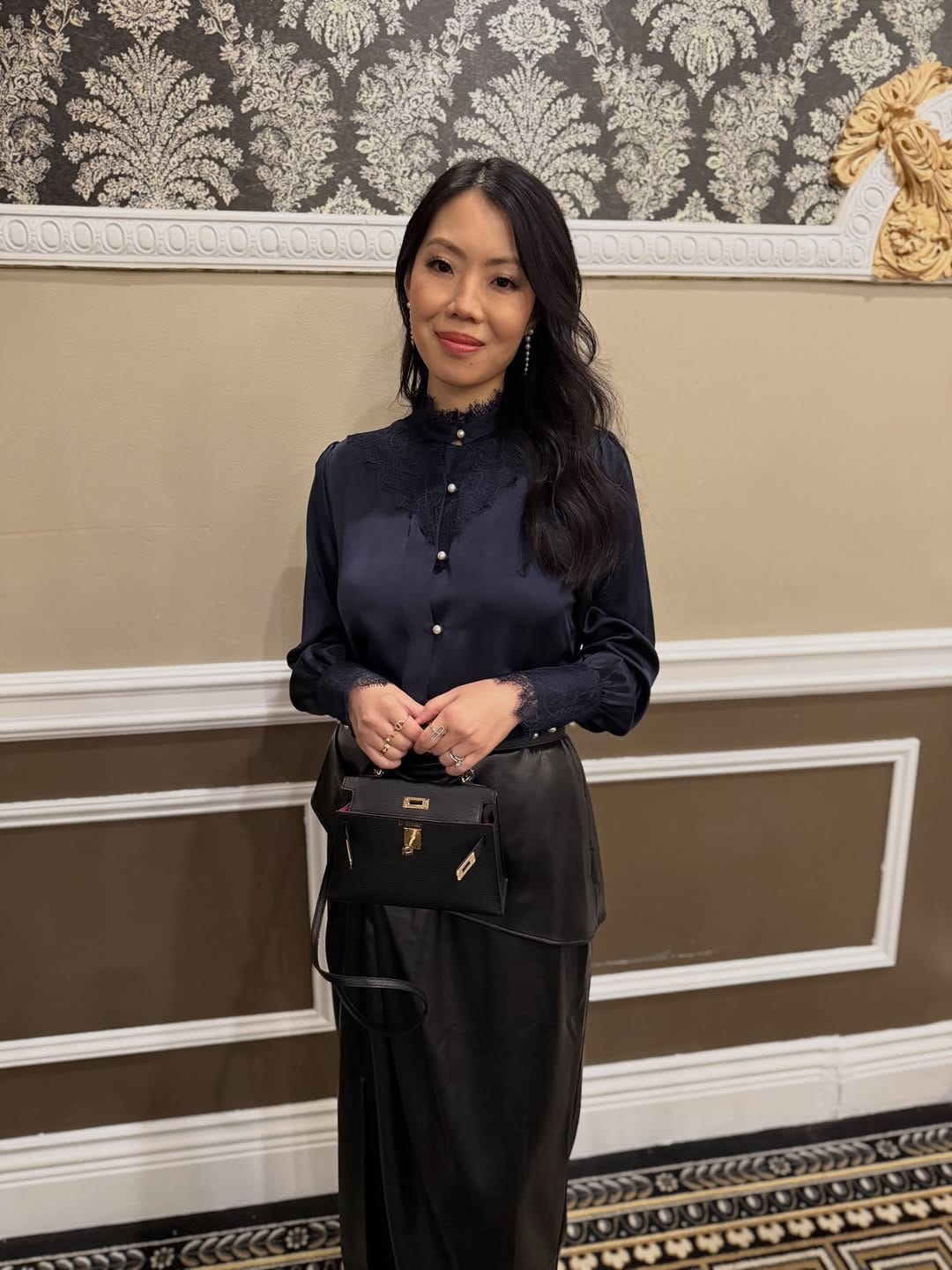 Post 3 by FashionablyAMY • Smart & Approachable Luxury Fashion on Instagram (carousel)