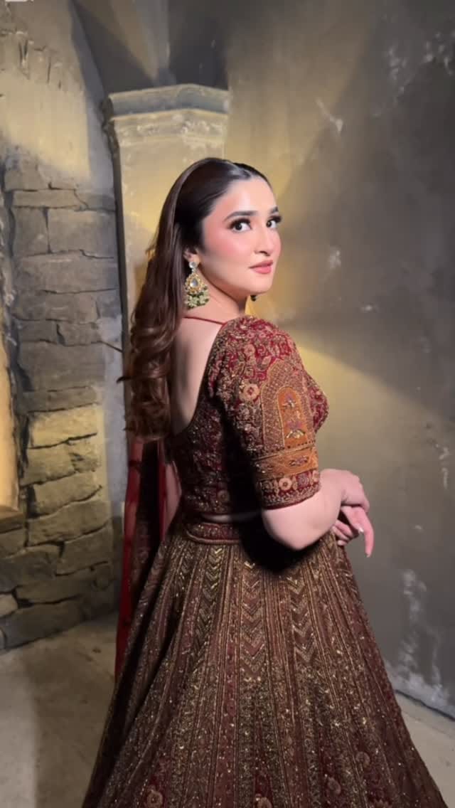 Post 2 by Khadeja Anum on Instagram (video)