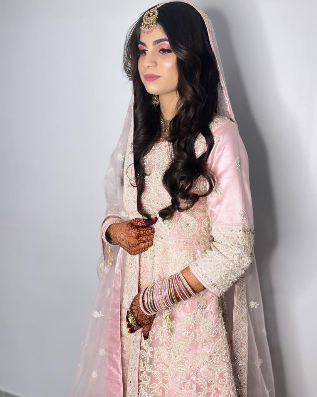 Post 6 by Aksa Raza 💄 on Instagram (image)