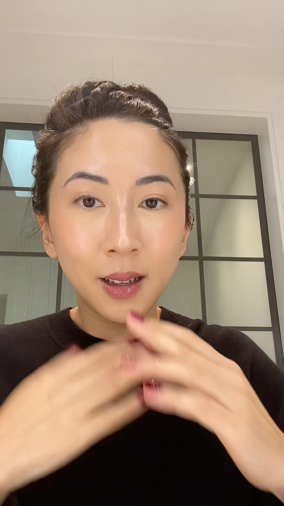 Post 10 by Viv Ch on Instagram (video)