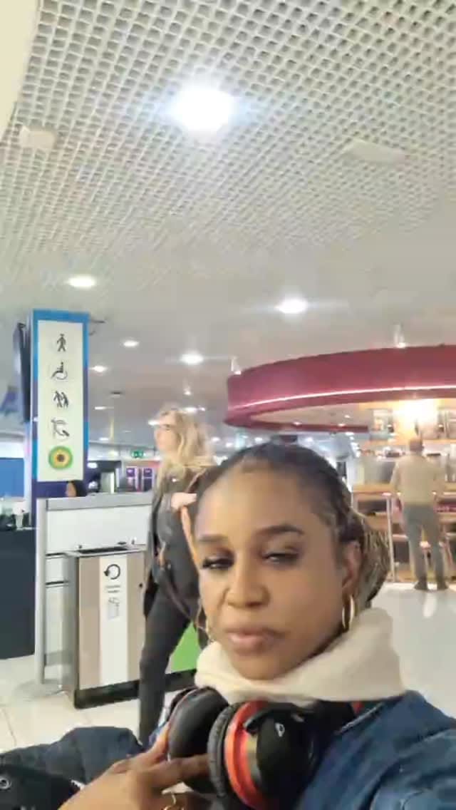 Post 8 by Uzoámaka on Instagram (video)