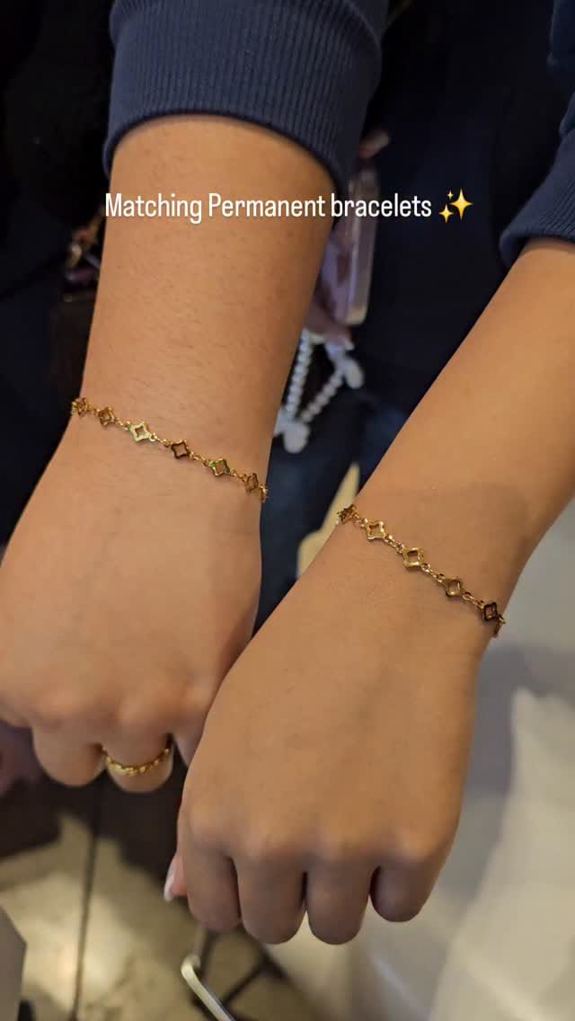 Post 6 by Zurii on Instagram (video)