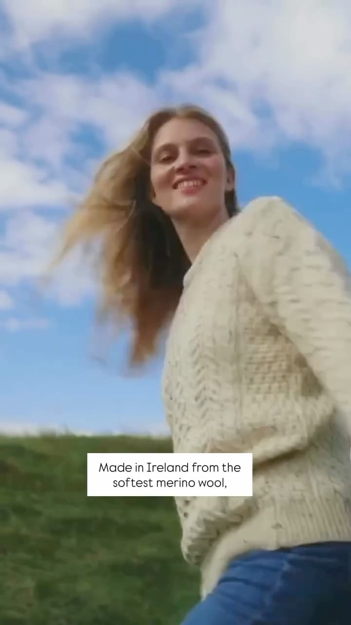 Post 4 by IrishDesignHouse on Instagram (video)