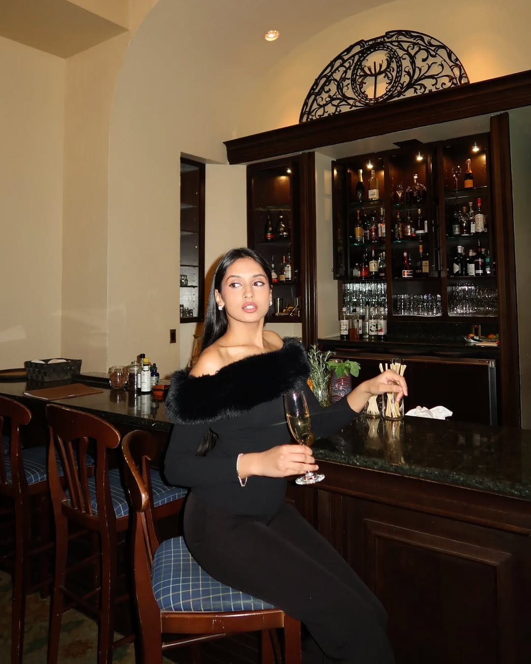 Post 4 by Ayushi Singh | Montreal fashion content creator on Instagram (carousel)