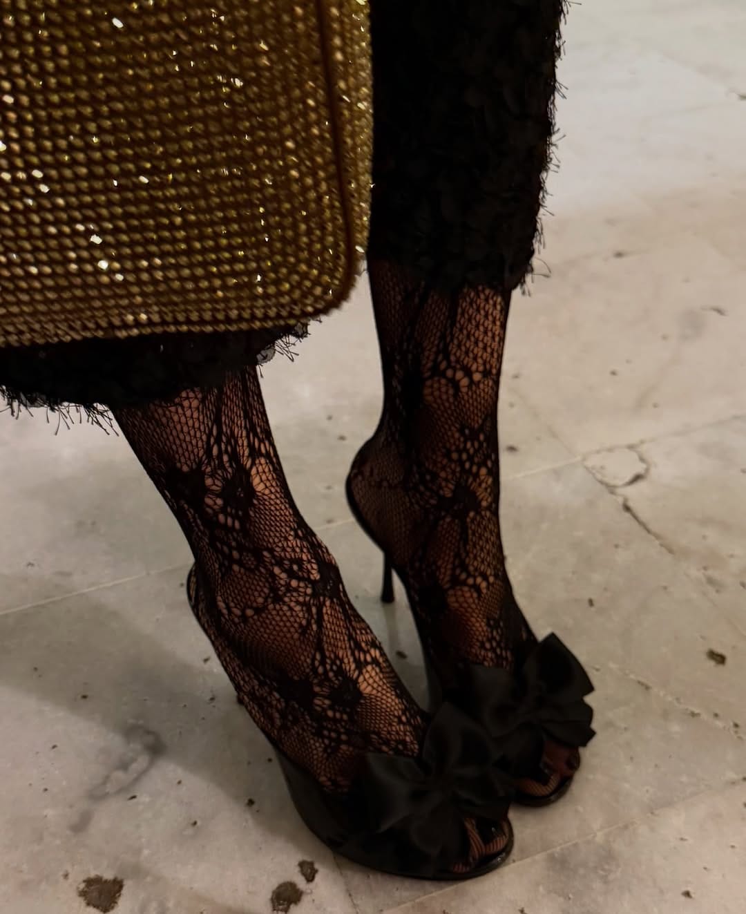 Post 5 by ALSU PERSONAL STYLIST on Instagram (carousel)