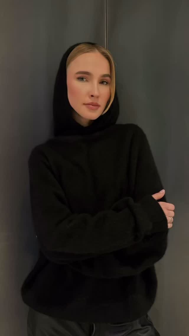 Post 9 by TNT - The New Trend on Instagram (video)