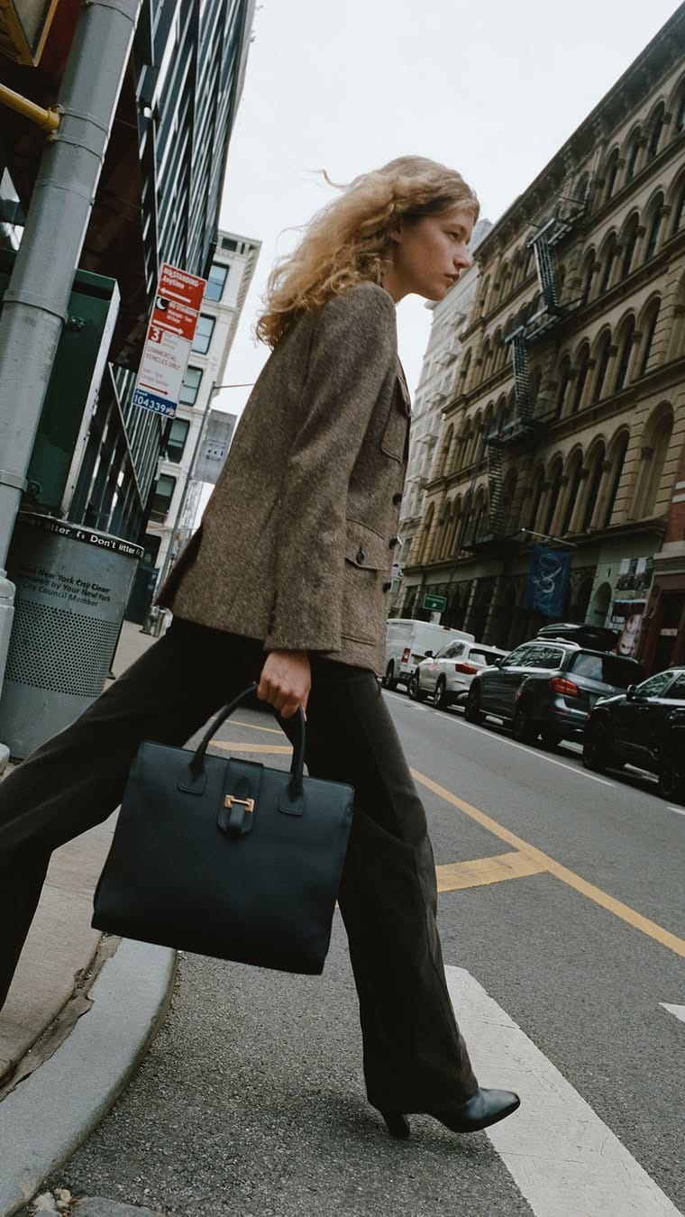 Post 8 by TNT - The New Trend on Instagram (video)