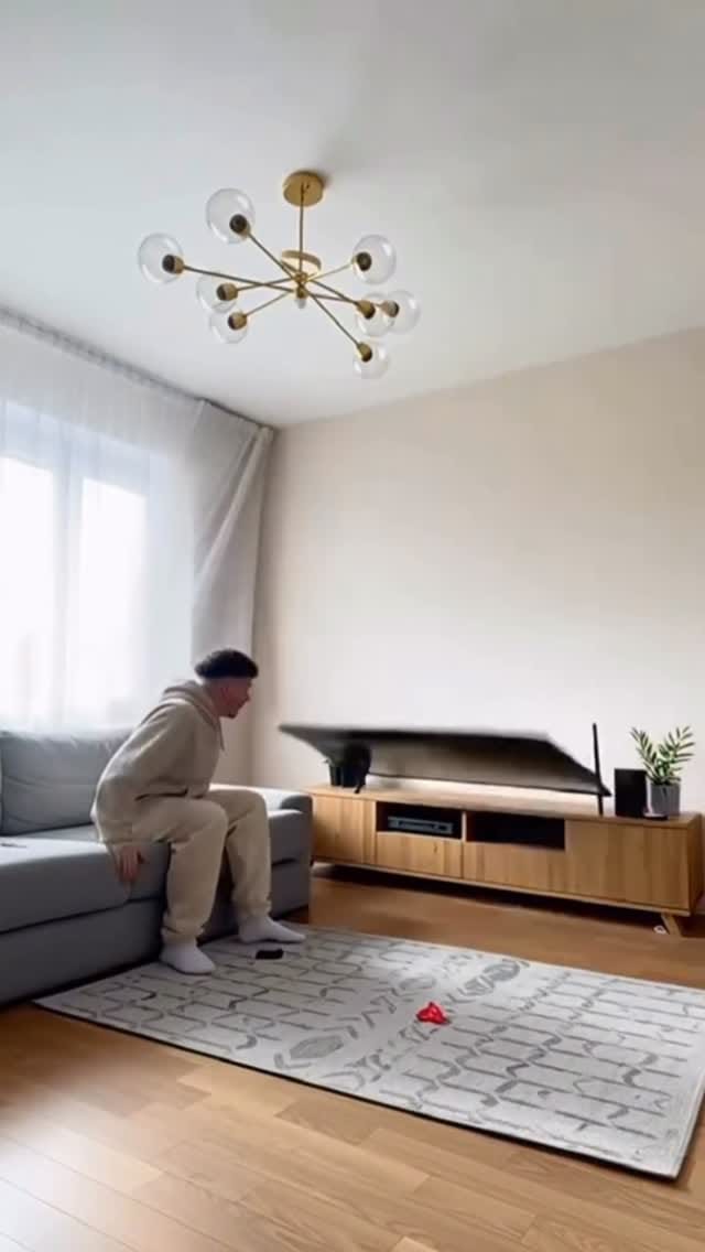 Post 2 by Mac Gudda on Instagram (video)