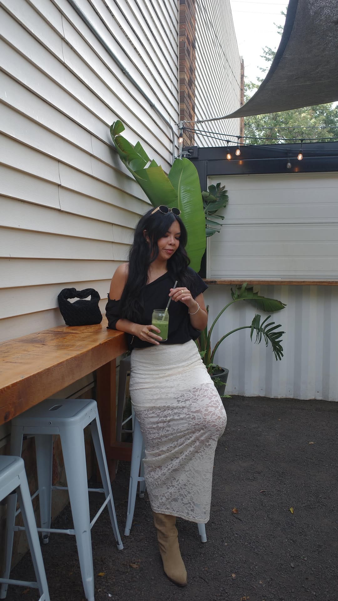 Post 10 by Ana on Instagram (video)