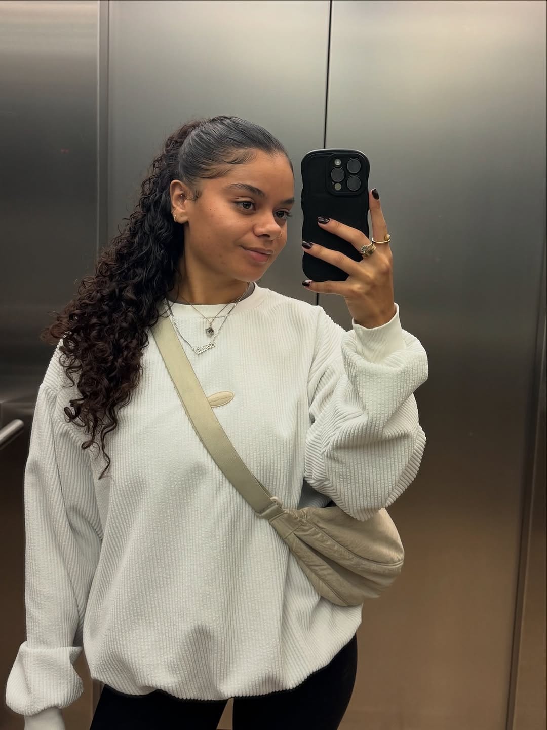 Post 7 by bonita 🧿 on Instagram (carousel)