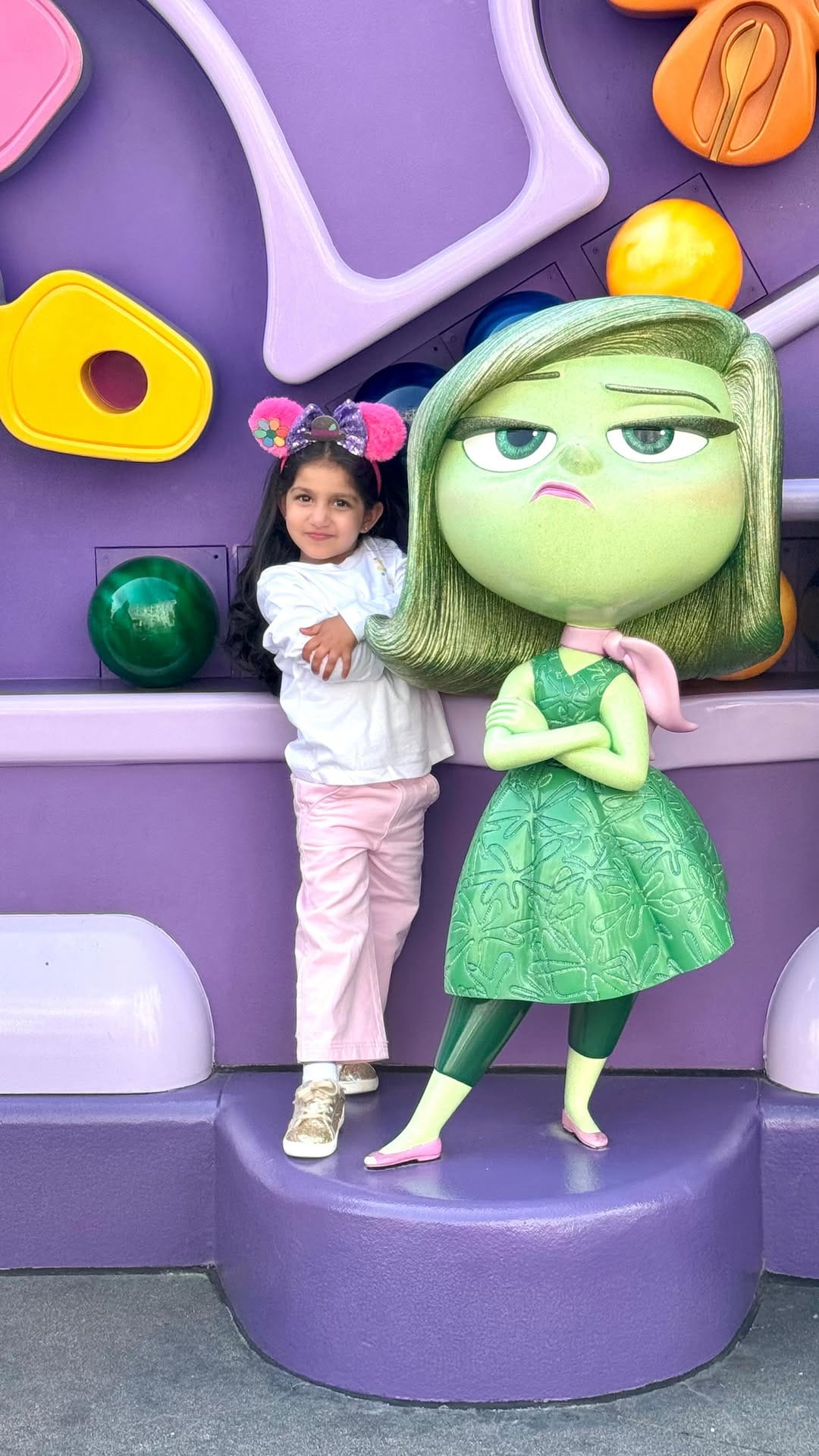 Post 7 by Amina Khan on Instagram (video)