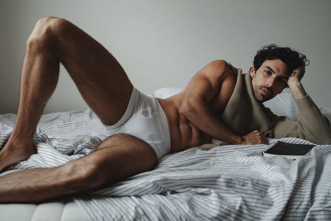 Post 7 by 𝐂𝐀𝐑𝐋𝐎𝐒  𝐒𝐀𝐍 𝐉𝐔𝐀𝐍 | Online Transformation Coach on Instagram (carousel)