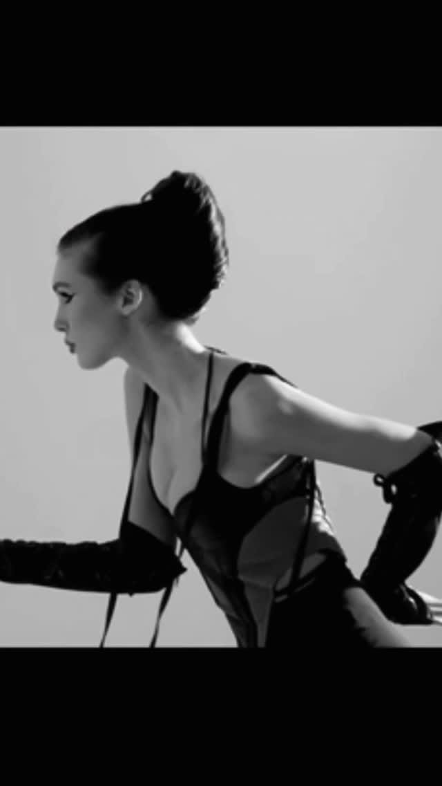 Post 6 by Anastasiia Vozna🇺🇦 on Instagram (video)