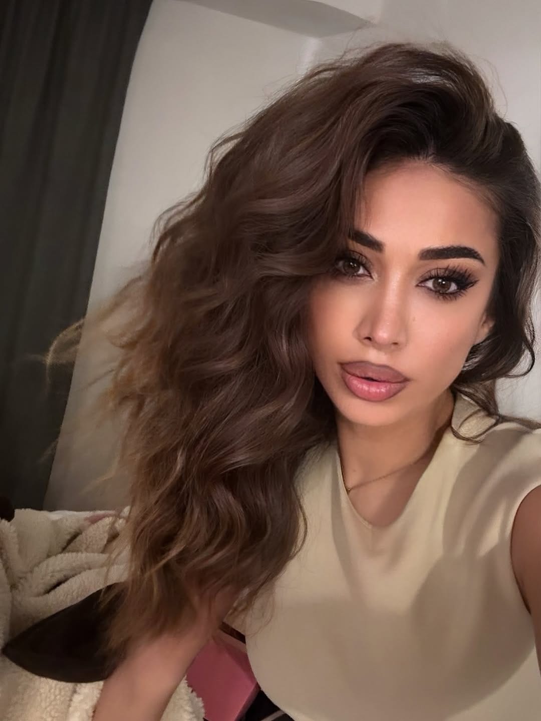 Post 6 by ℕ𝕚𝕔𝕠𝕝𝕖 𝕕𝕣𝕠𝕦𝕤𝕚𝕠𝕥𝕠𝕦 ✞ on Instagram (carousel)