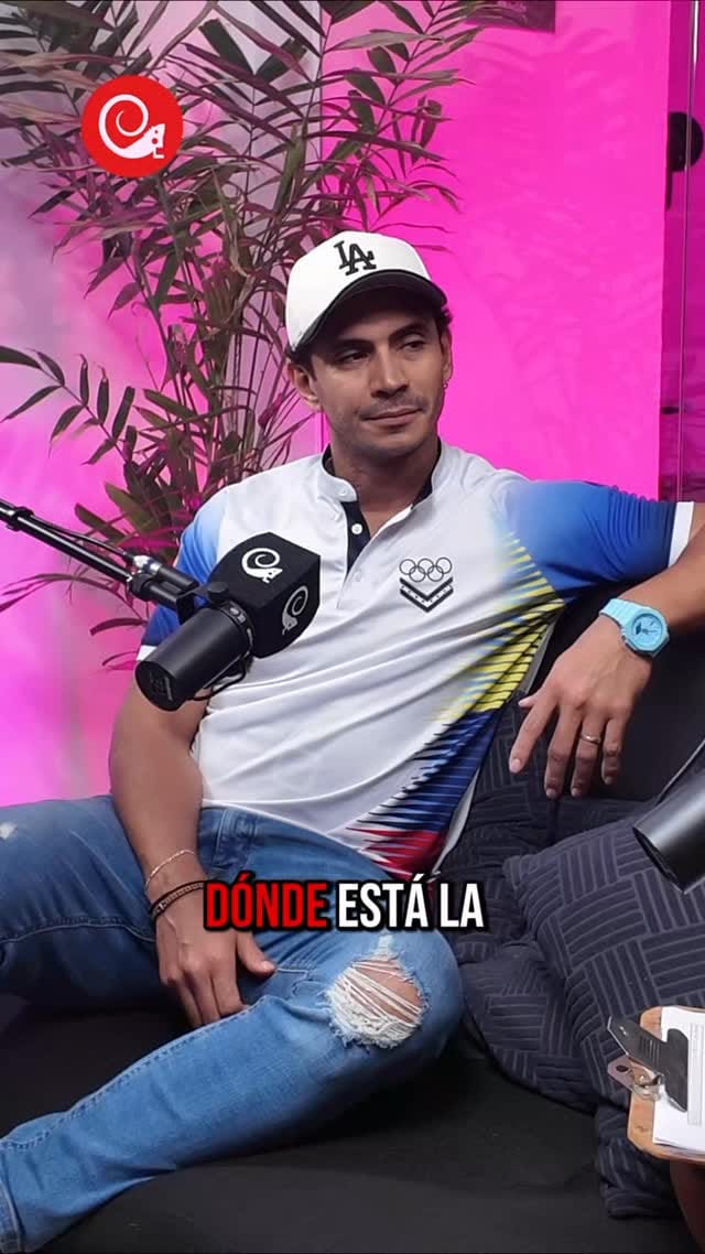 Post 8 by Ruben Limardo Gascon on Instagram (video)