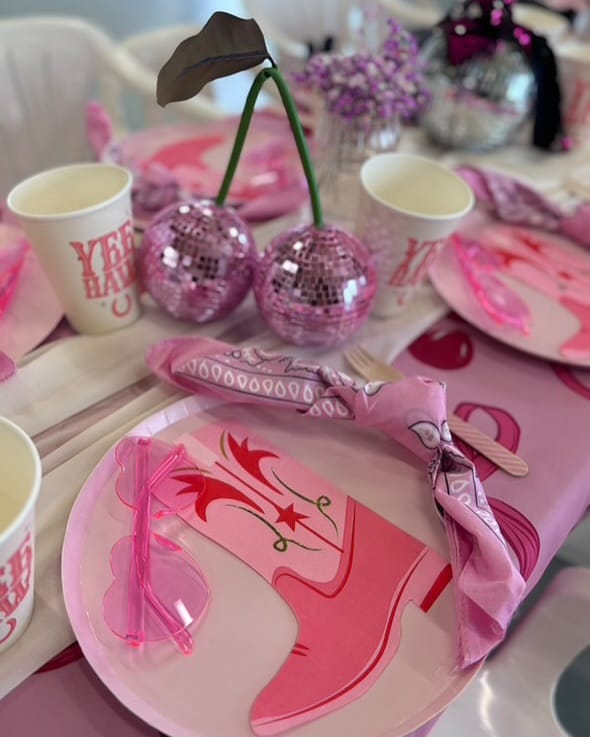Post 6 by Lolli & Confetti Party Shop on Instagram (carousel)