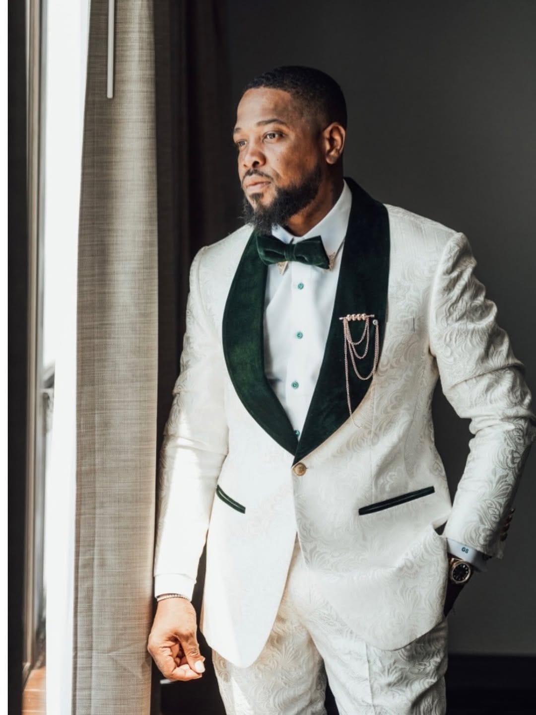 Post 8 by Custom Suits (Wedding Suits & Tuxedos) on Instagram (image)