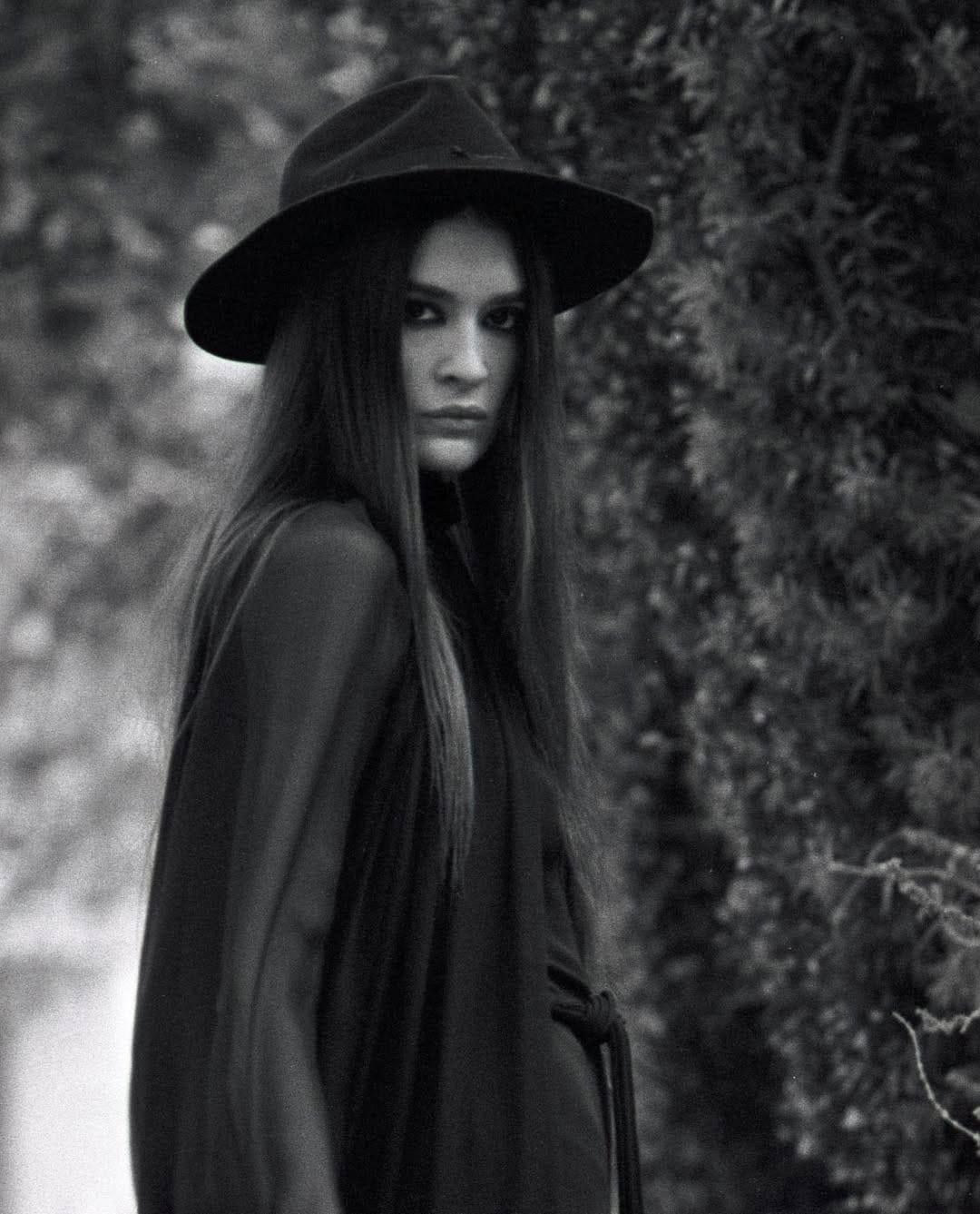 Post 4 by Alberta Ferretti in Ukraine on Instagram (carousel)
