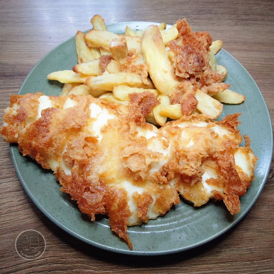 Post 3 by 3 square meals on Instagram (carousel)