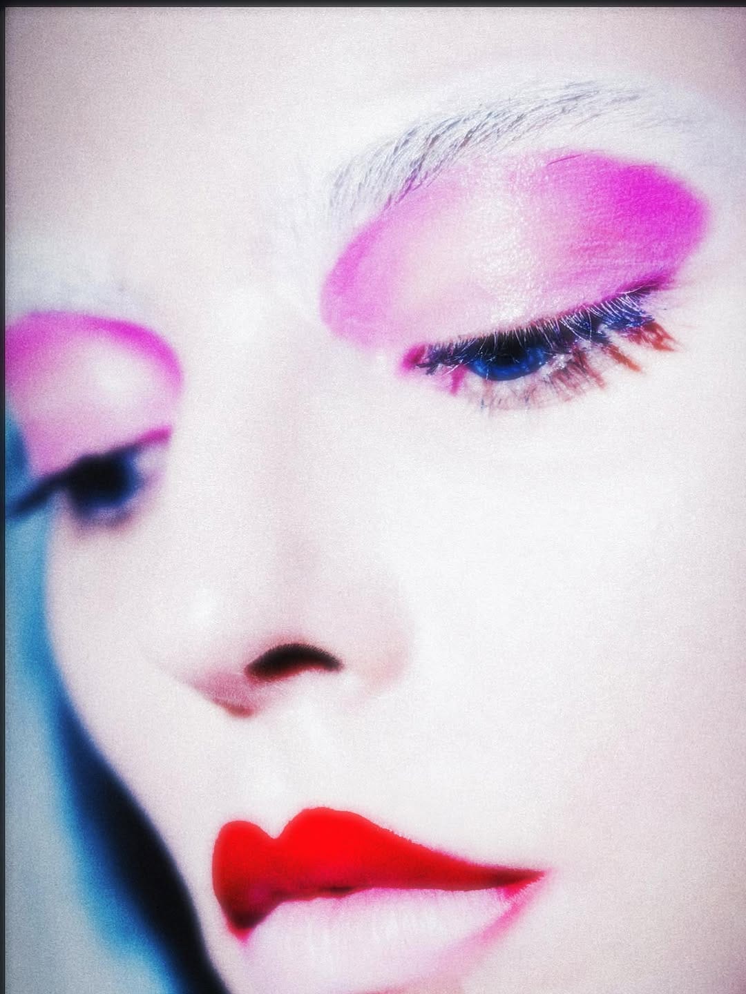 Post 3 by Thais Maria Giongo on Instagram (image)