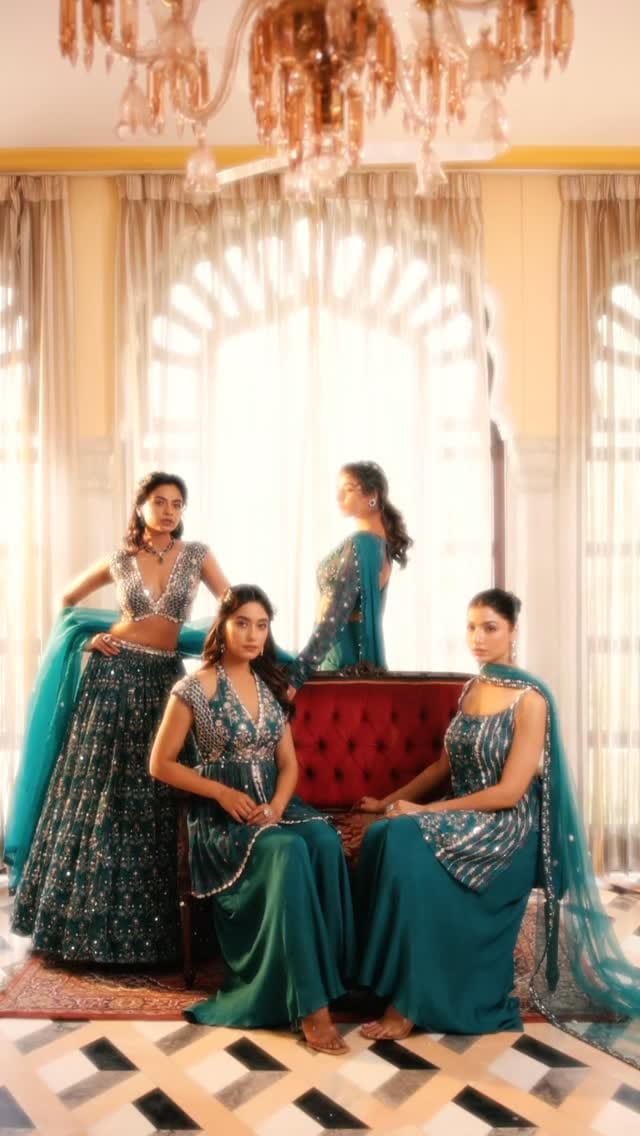 Post 1 by East Boutique on Instagram (video)