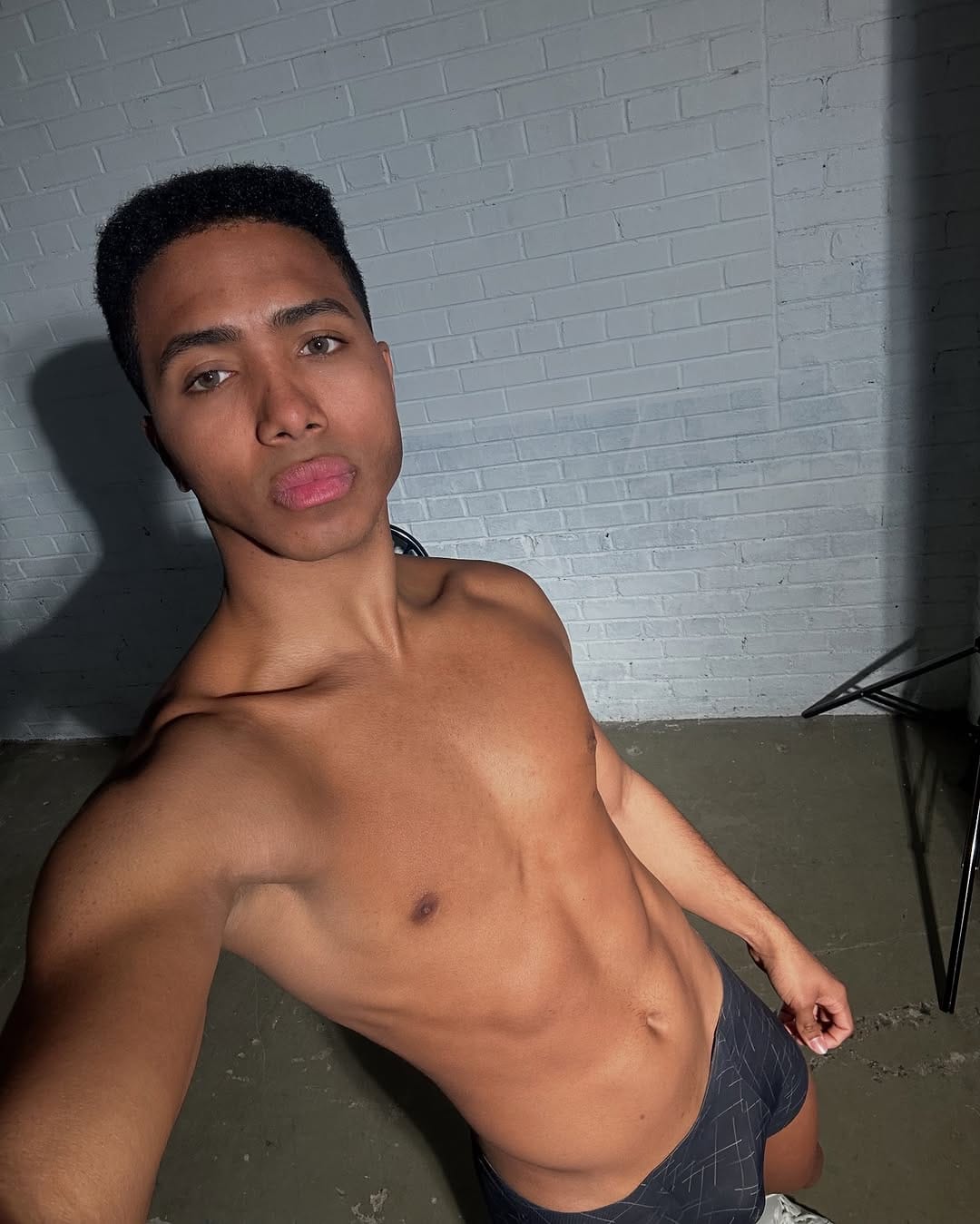 Post 8 by Ramses Rios | model/influencer on Instagram (carousel)