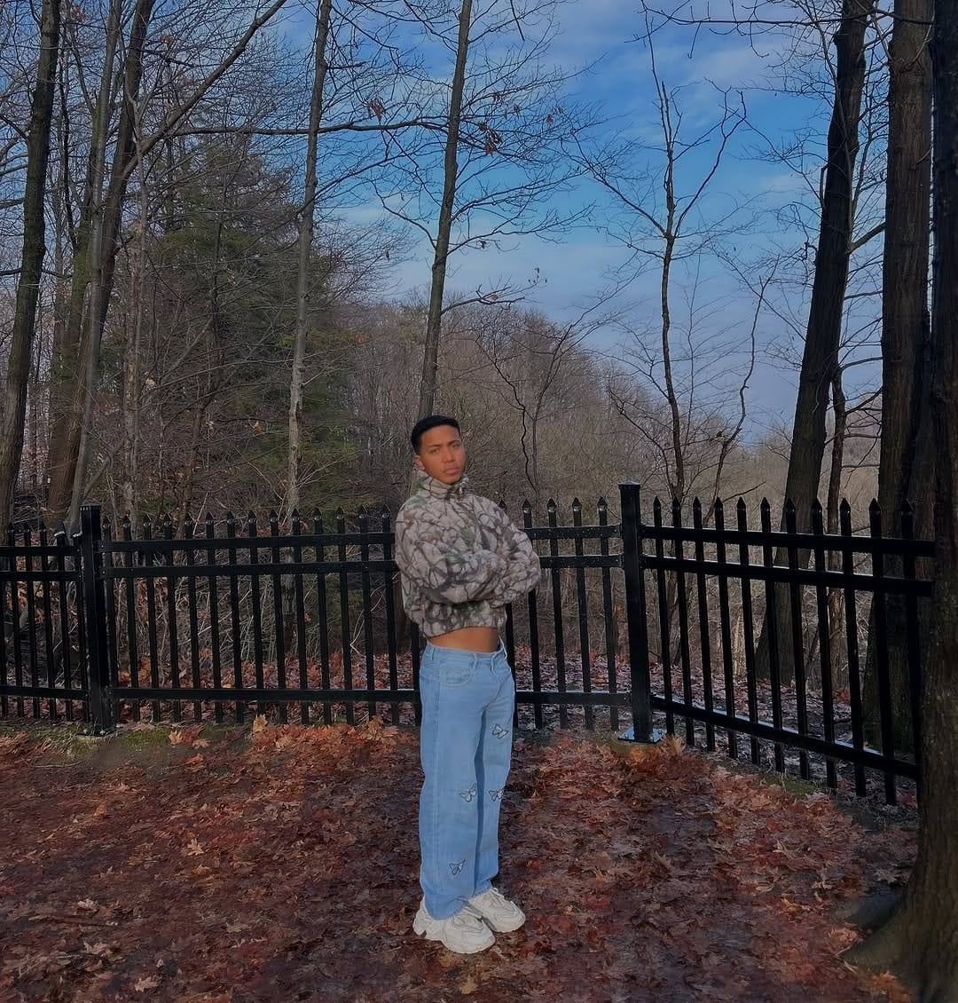 Post 1 by Ramses Rios | model/influencer on Instagram (carousel)