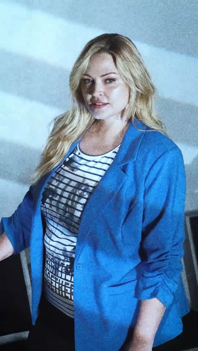 Post 1 by Claire France : mode taille plus on Instagram (video)