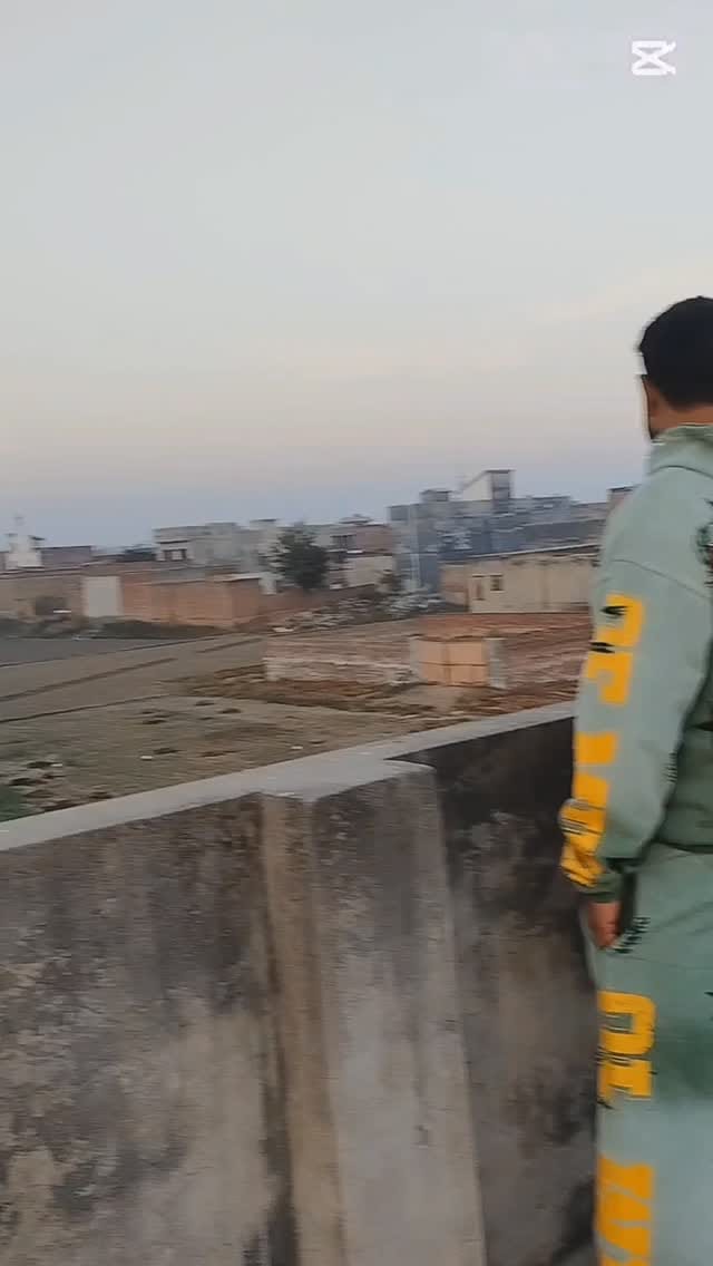 Post 1 by S.M.I.sportswaers🇵🇰 on Instagram (video)