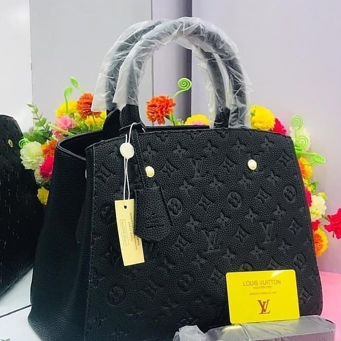 Post 8 by blessed wears on Instagram (carousel)