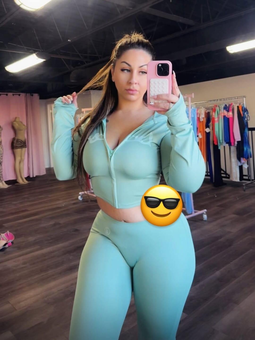 Post 9 by Toronto Boutique on Instagram (carousel)