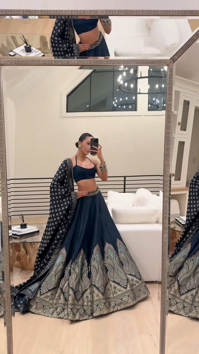 Post 6 by Meena Bazaar Canada on Instagram (video)