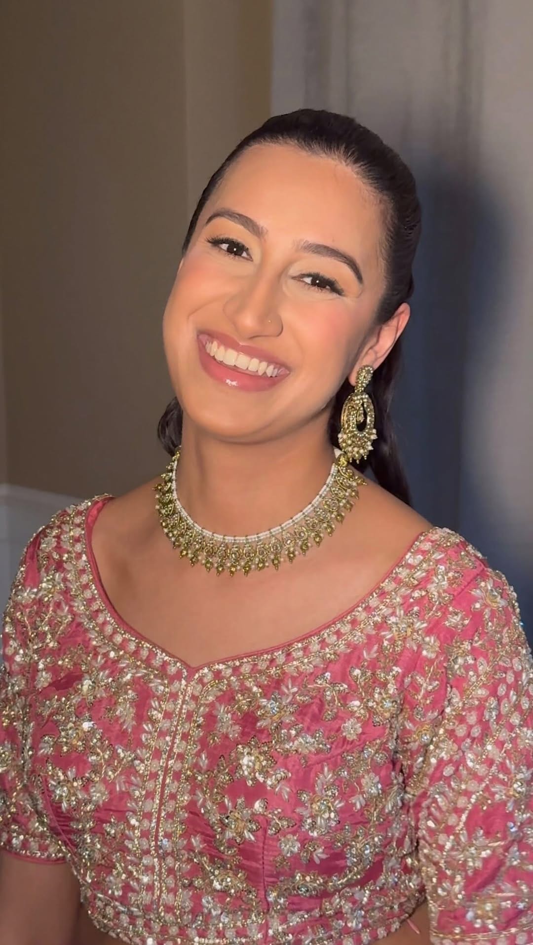 Post 9 by Meena Bazaar Canada on Instagram (video)
