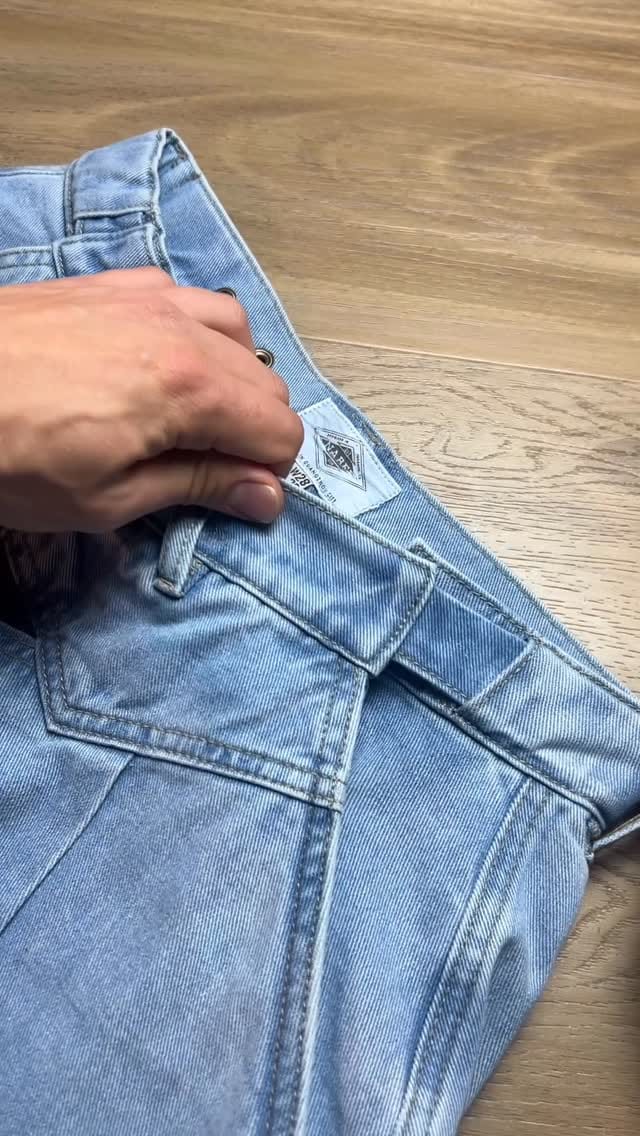Post 8 by NABEE on Instagram (video)