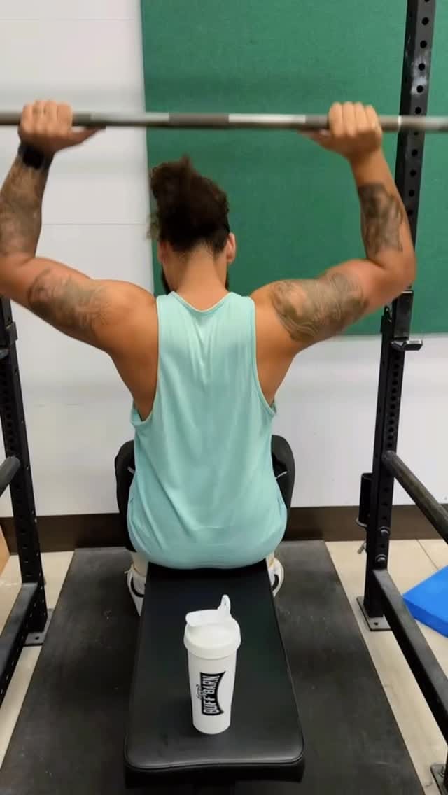 Post 10 by Erico Suave on Instagram (video)