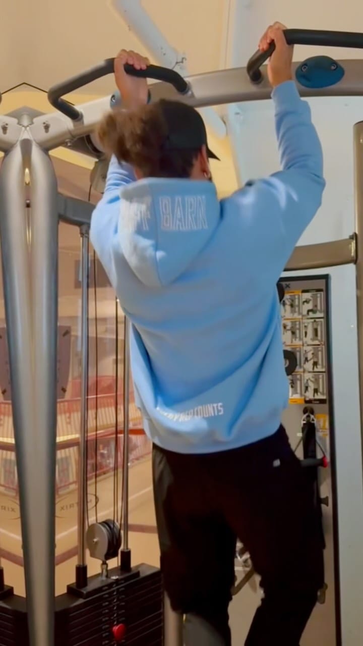 Post 7 by Erico Suave on Instagram (video)