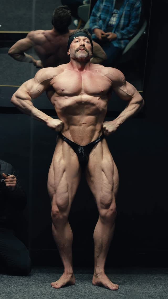 Post 8 by Vinny Craine_IFBB PRO | COACH 🇮🇪 on Instagram (video)