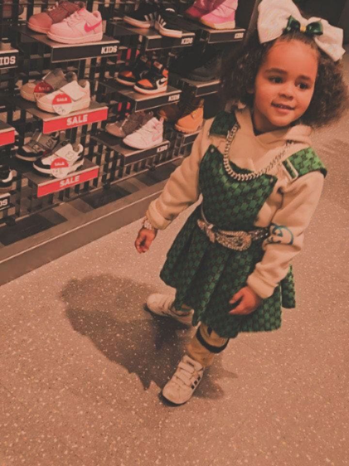 Post 2 by The Knockoff Twins on Instagram (carousel)