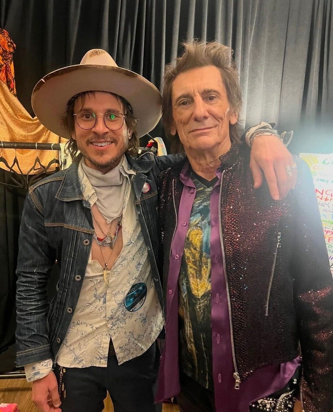 Post 10 by 18 WAITS on Instagram (carousel)