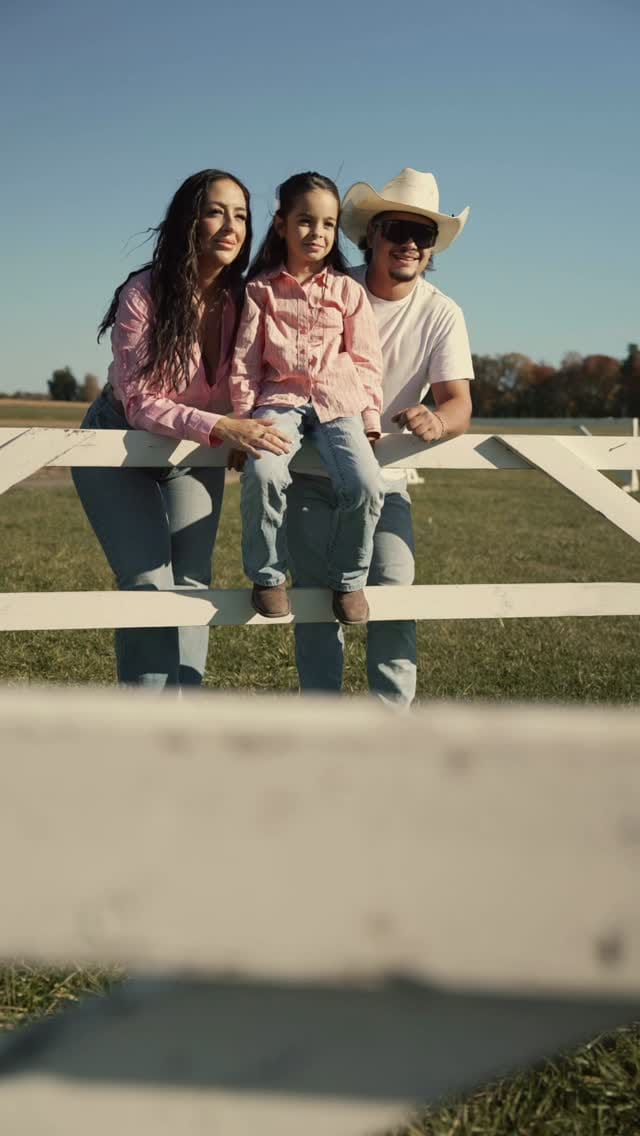 Post 2 by L E T I C I A   P E R E Z on Instagram (video)