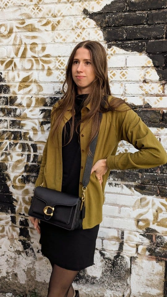 Post 5 by 🌼 Meemoza Conscious Fashion on Instagram (video)
