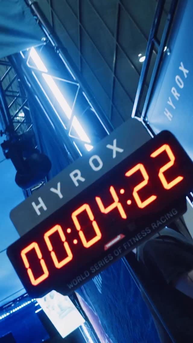 Post 4 by HYROX UK & Ireland on Instagram (video)
