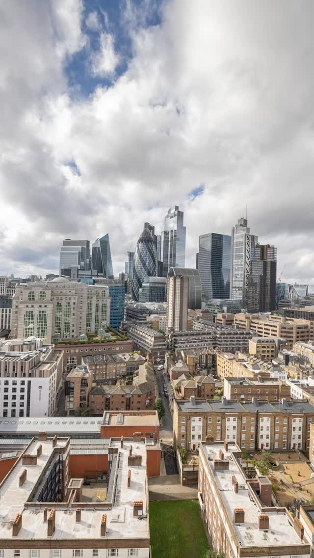 Post 9 by Chris Tremlett on Instagram (video)