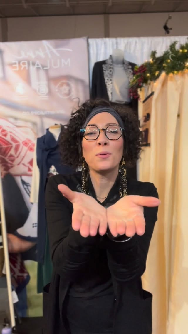 Post 4 by ANNE MULAIRE on Instagram (video)