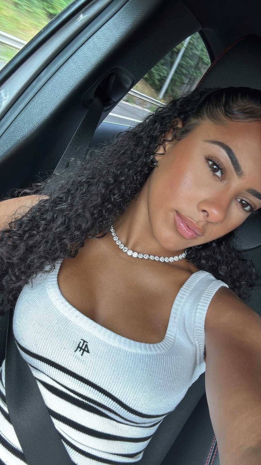 Post 1 by 𝑺𝒂𝒗𝒂𝒏𝒏𝒂 𝑴𝒆𝒍𝒃𝒐𝒖𝒓𝒏𝒆 on Instagram (video)