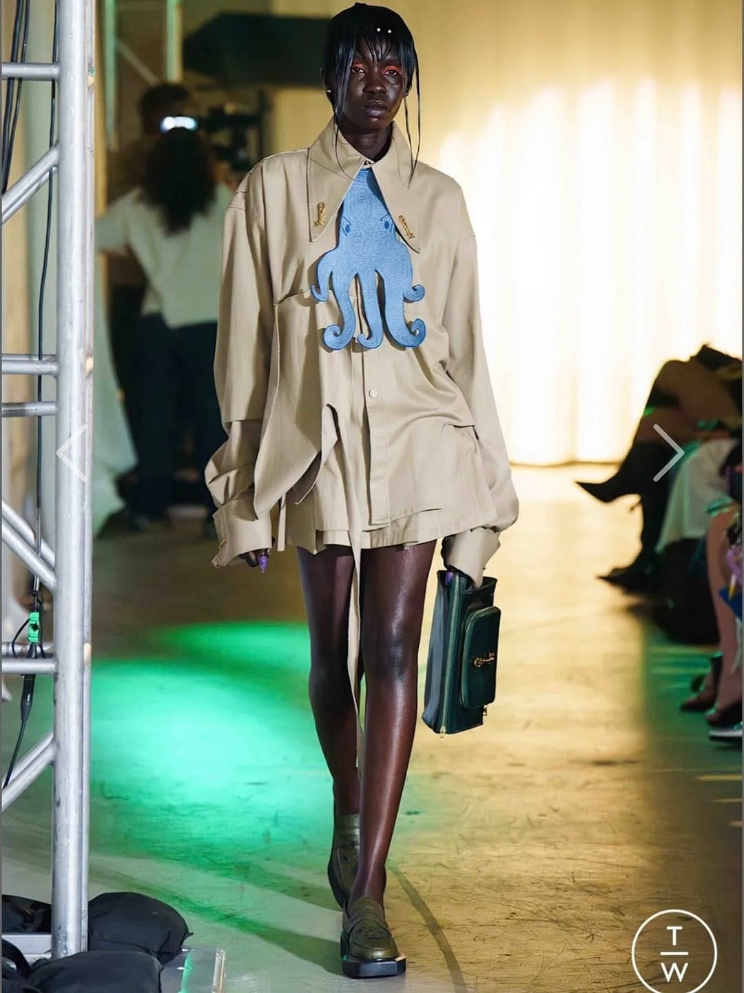Post 8 by AMAU DENG GENG🇸🇸 on Instagram (carousel)