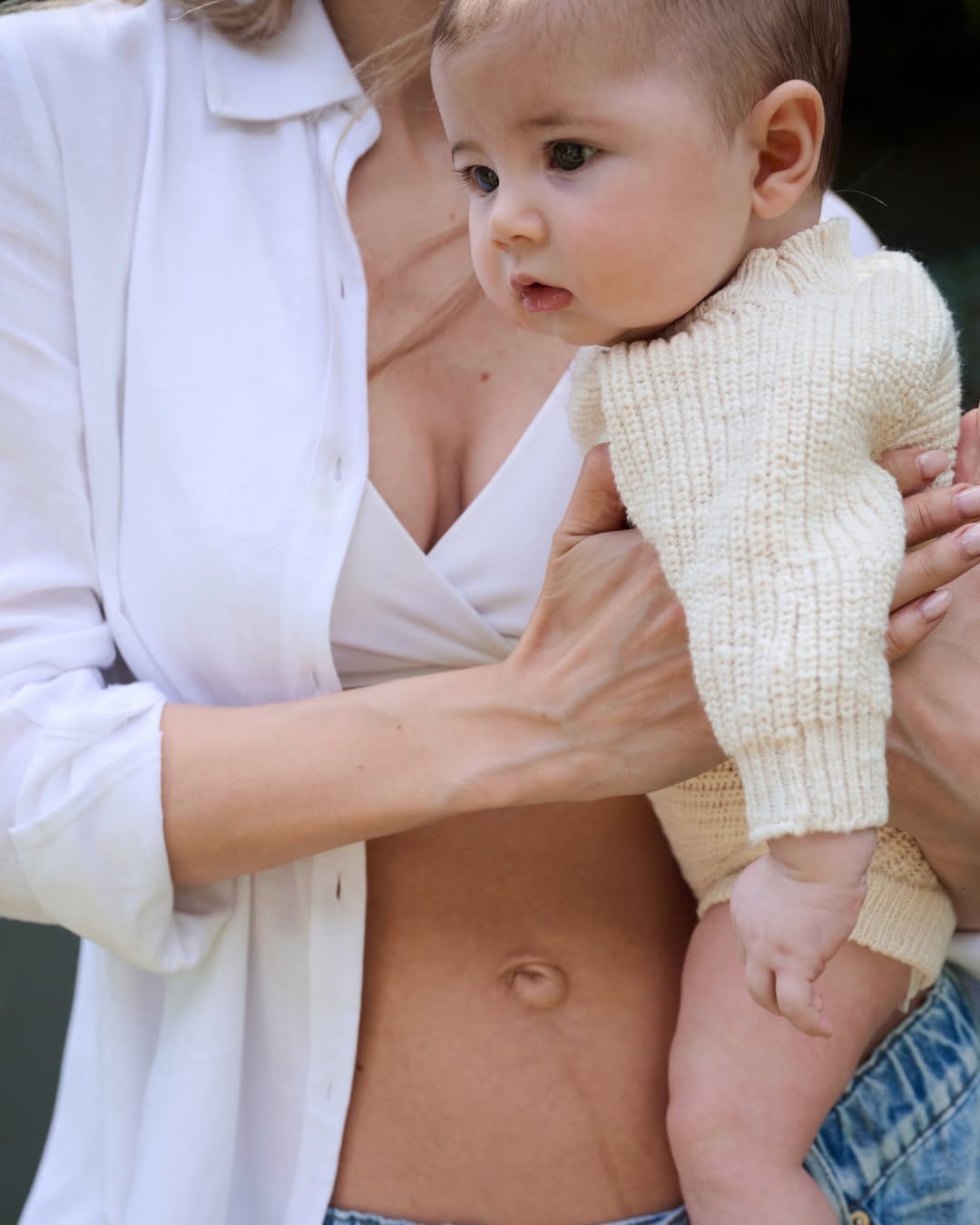 Post 4 by CARRY • Maternity & Nursing Fashion on Instagram (carousel)